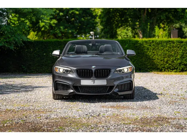 BMW 2 Serie Cabrio M235i 2015 Benzine 23