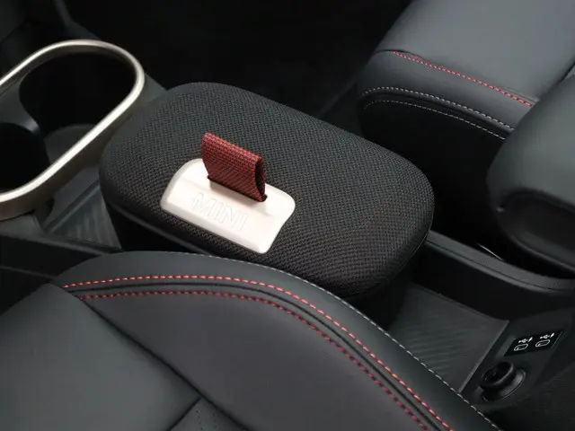 MINI 3-Deurs Cooper S 2024 Benzine 14