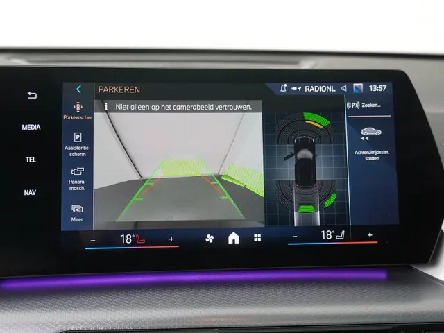 BMW iX1 eDrive20 67 kWh 2024 Elektrisch 15