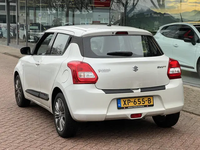 Suzuki Swift 1.2 Comfort 2018 Benzine 6