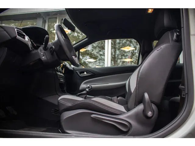 Citroën DS3 1.2 VTi Chic 2014 Benzine 5