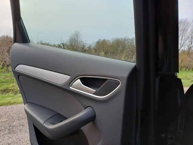 Audi Q3 2.0 TFSI quattro Pro Line 2014 Benzine 32