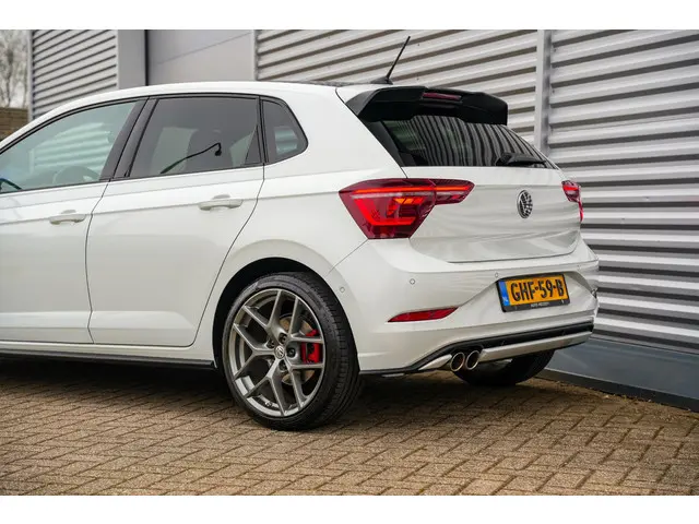 Volkswagen Polo 2.0 TSI GTI 2022 Benzine 33