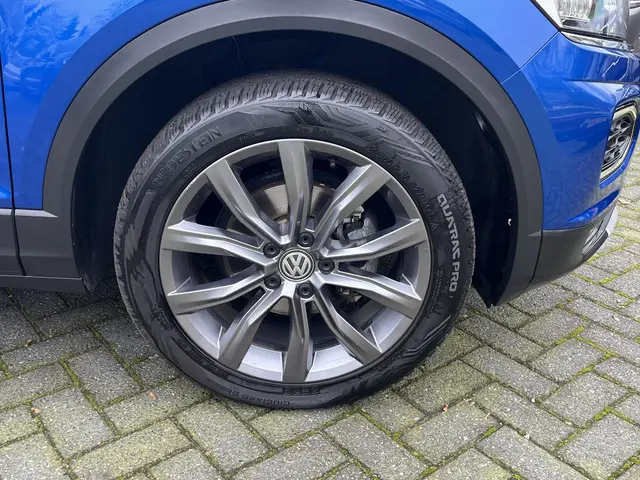 Volkswagen T-Roc 1.0 TSi Style Business 2021 Benzine 29