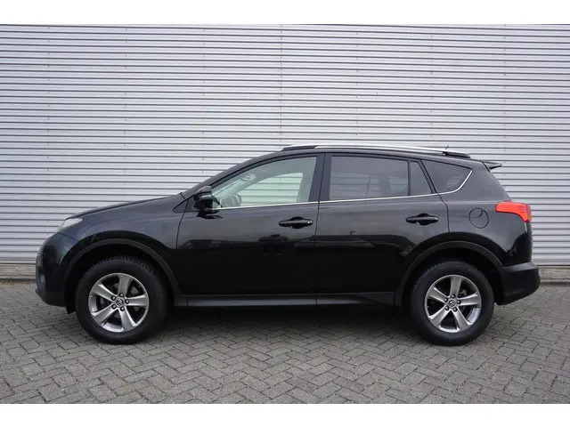 Toyota RAV4 2.0 Dynamic 4WD 2015 Benzine 4