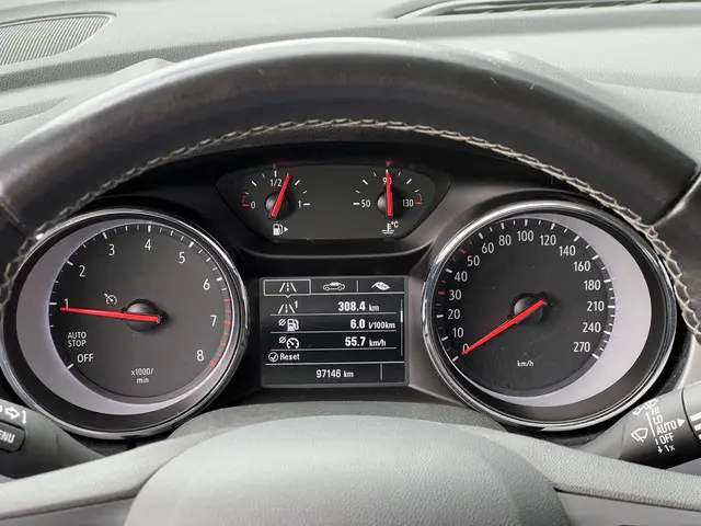 Opel Astra 1.2 Edition 2020 2020 Benzine 35