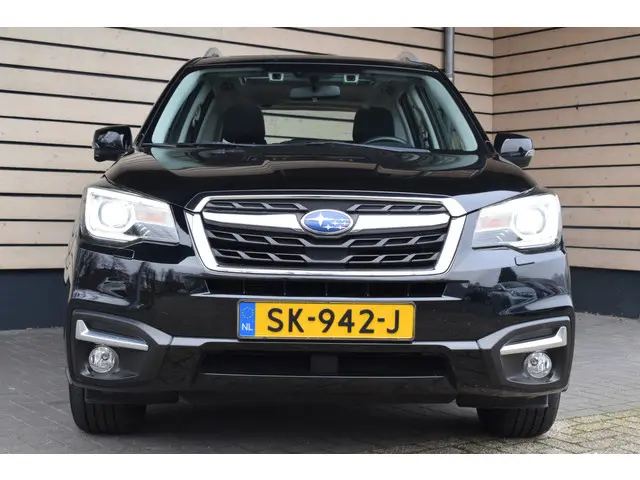 Subaru Forester 2.0 Luxury - Trekhaak 2018 Benzine 3
