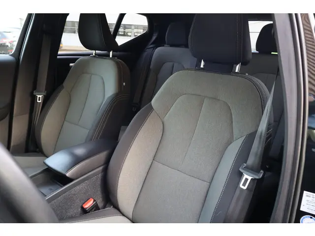 Volvo XC40 T4 Plug-in hybrid Core Bright 2022 Benzine 13