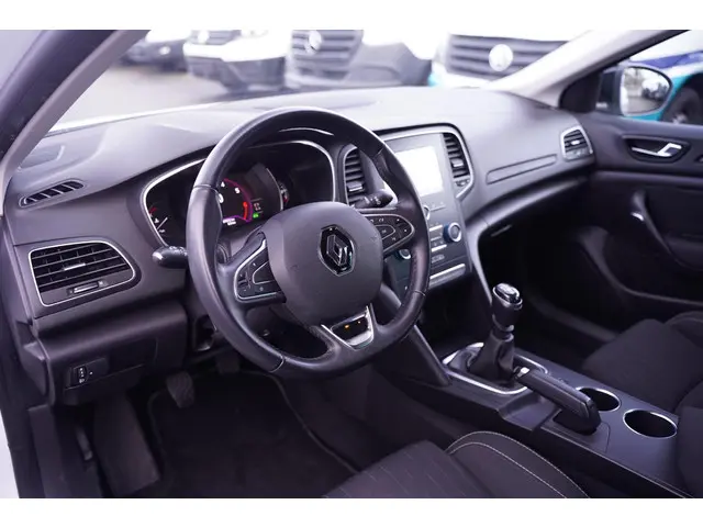 Renault Mégane 1.3 TCe Limited 2019 Benzine 25