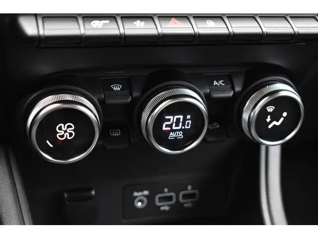 Renault Captur TCe 90 Intens 2022 Benzine 22