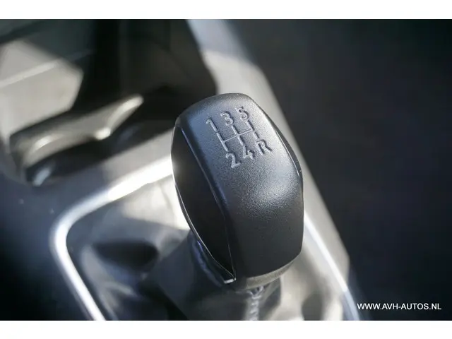 Citroën C3 1.2 PureTech Feel 2017 Benzine 16