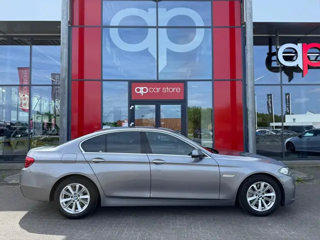 BMW 5 Serie 520i Luxury Edition 2016 Benzine 5