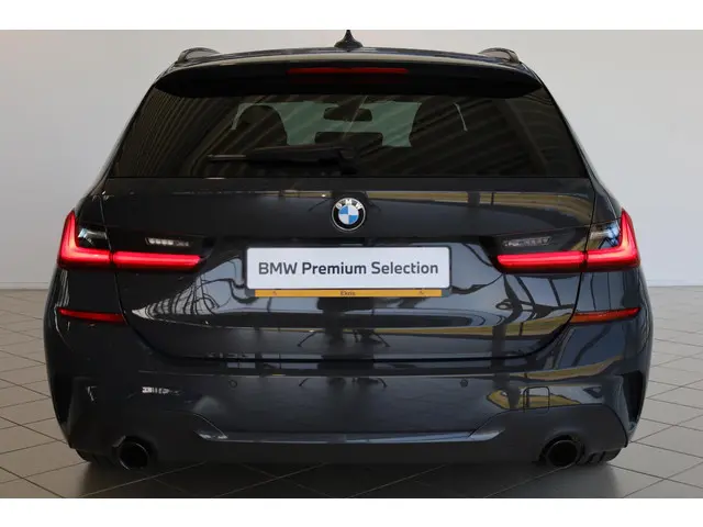 BMW 3 Serie Touring 320i 2020 Benzine 5