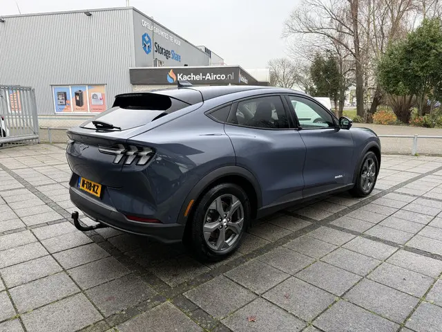 Ford Mustang Mach-E Aut. Extended 98kWh 2021 Elektrisch 6