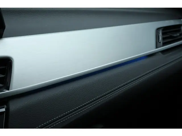 BMW X2 xDrive25e High Executive 2020 Hybride Benzine 38