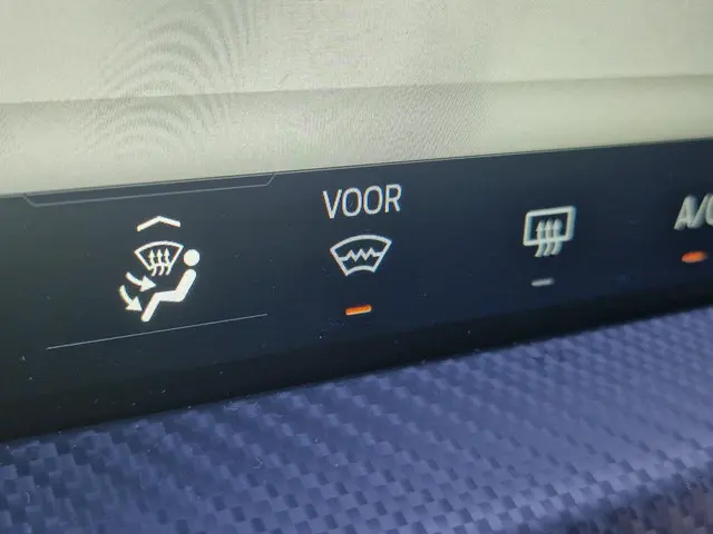 Ford Kuga 2.5 PHEV ST-Line 2025 Hybride Benzine 16