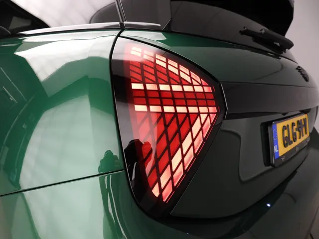MINI 3-Deurs E 2024 Elektrisch 42