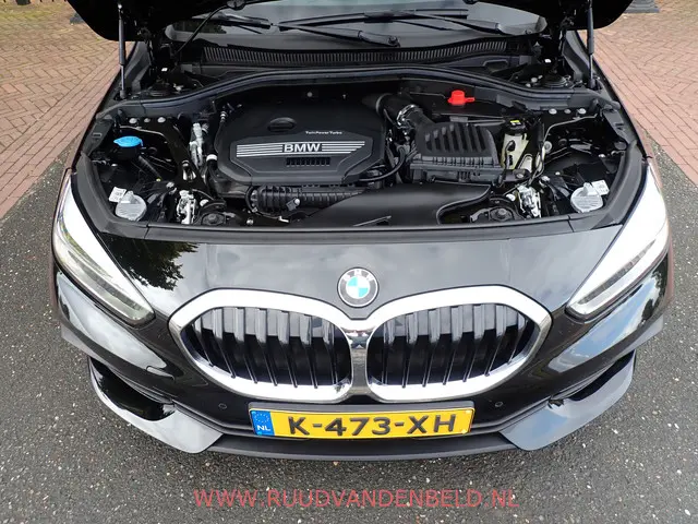 BMW 1 Serie 118i 2021 Benzine 29