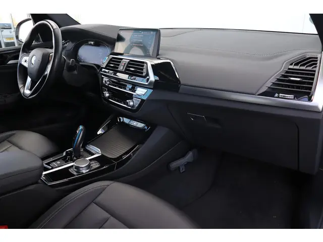 BMW iX3 Executive 80 kWh 2021 Elektrisch 9