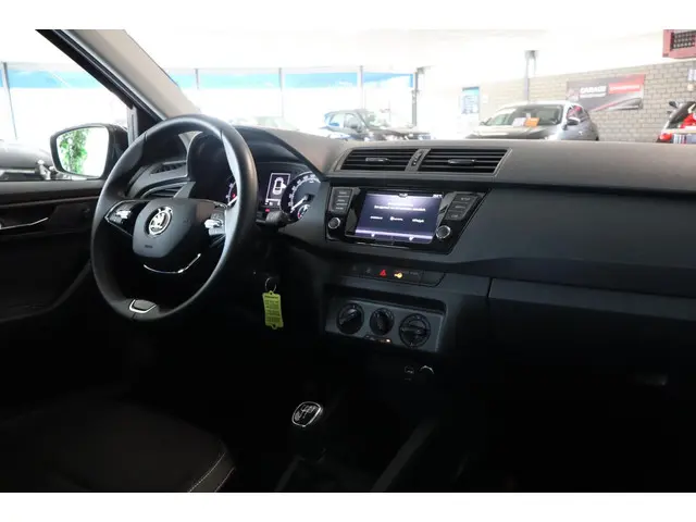 Škoda Fabia 1.0 TSI Ambition 2021 Benzine 24