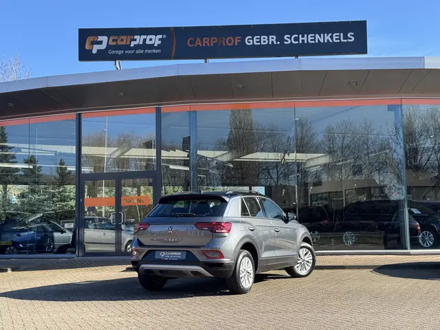 Volkswagen T-Roc 1.5 TSI Life Business 2024 Benzine 9