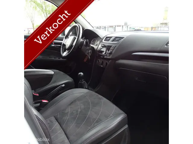 Suzuki Swift 1.2 X-tra Pearl White 2015 Benzine 8