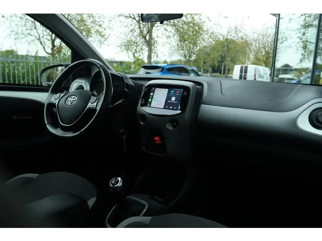 Toyota Aygo 1.0 VVT-I X-CITE 2019 Benzine 5