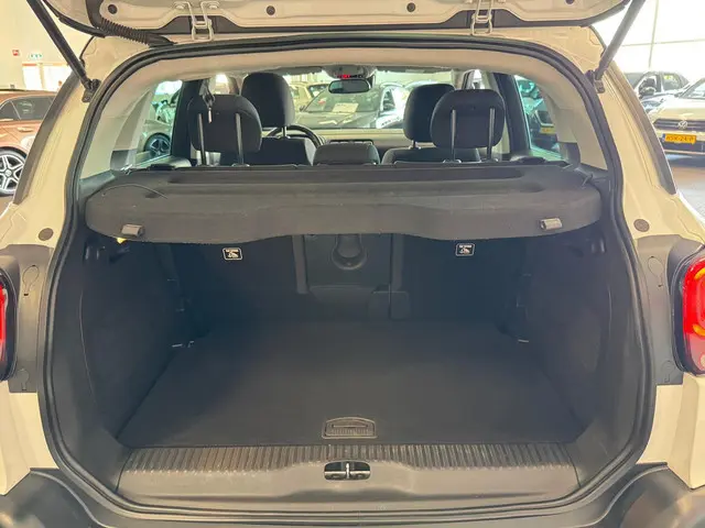 Citroën C3 Aircross 1.2 PureTech S&S Shine 2018 Benzine 14