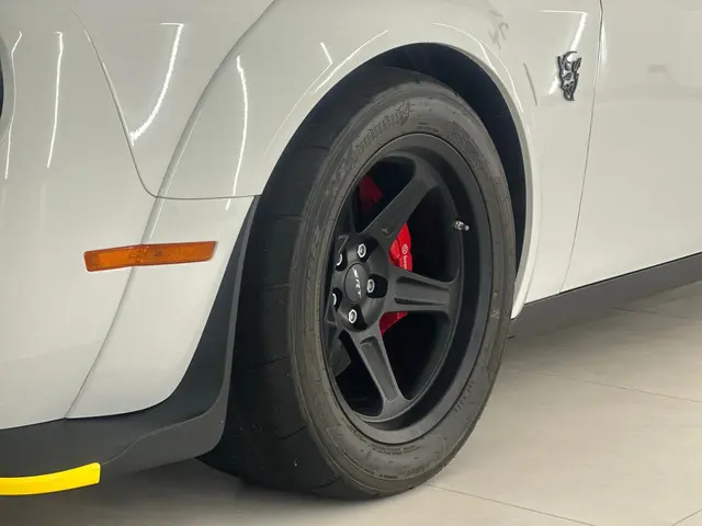 Dodge Demon SRT 6.2 840pk 2.3SEC Collector 2018 Benzine 11