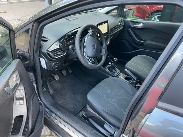 Ford Fiesta 1.1 Trend 2018 Benzine 6