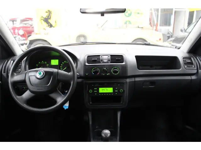 Škoda Fabia 1.2 TSI Arctic 2013 Benzine 8