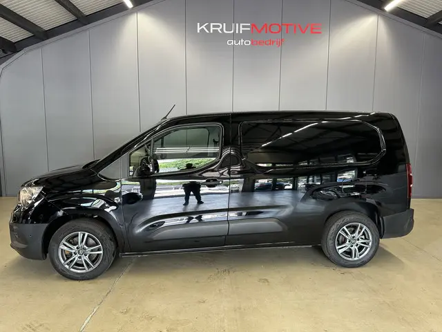 Opel Combo 1.5D L2H1 Edition 2021 Diesel 2