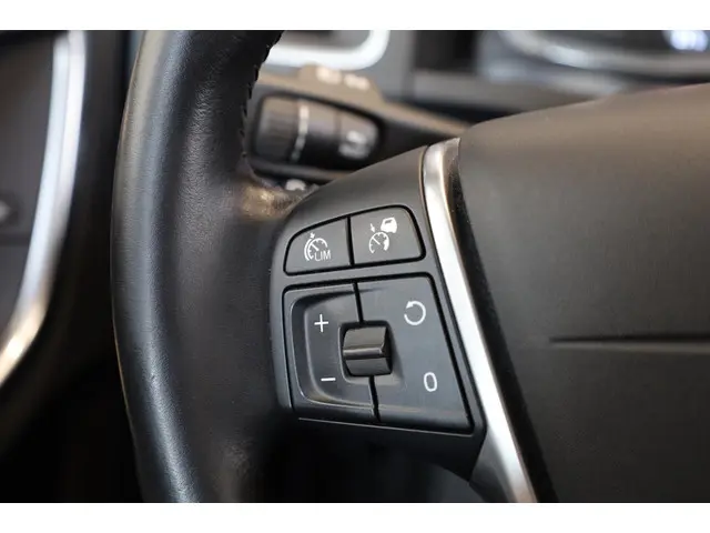 Volvo V60 2.0 T3 Nordic+ 2016 Benzine 21