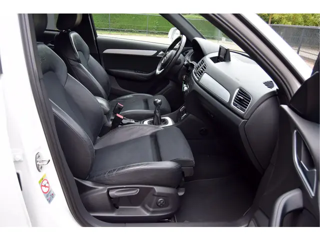 Audi Q3 1.4 TFSI Sport Edition 2014 Benzine 19