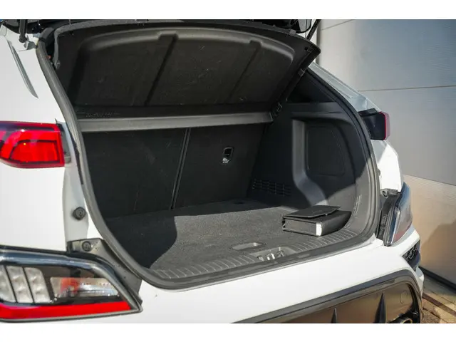 Hyundai Kona 1.0 T-GDI 2022 Benzine 30