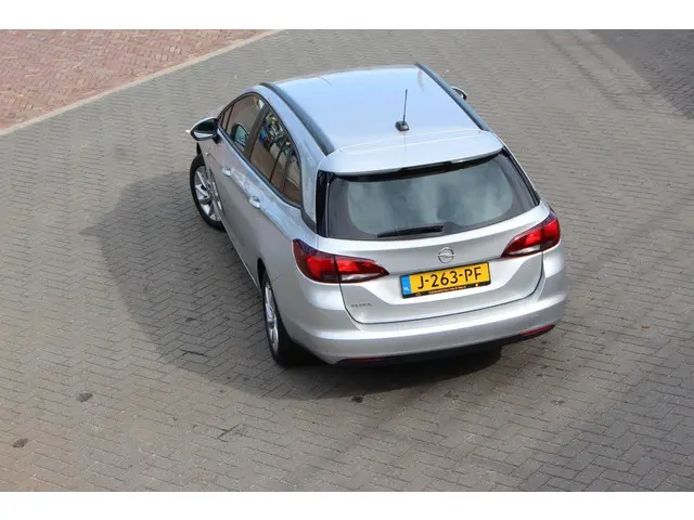 Opel Astra Sports Tourer 1.2 Edition 131PK 2020 Benzine 37
