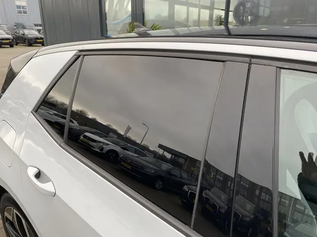 Volkswagen ID.3 First Plus 58 kWh 2020 Elektrisch 8