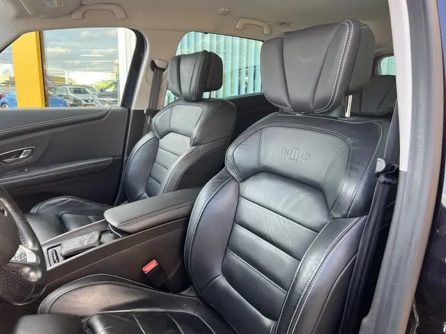 Renault Scénic 1.3 TCe Initiale Paris 2018 Benzine 25