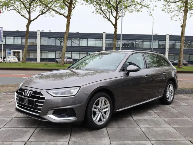 Audi A4 Avant 40 TFSI Advanced Edition 2020 Benzine 21