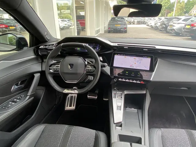 Peugeot 308 1.2T 130pk Automaat GT 2024 Benzine 6