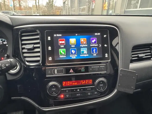 Mitsubishi Outlander 2.4 PHEV Pure 2019 Hybride Benzine 14