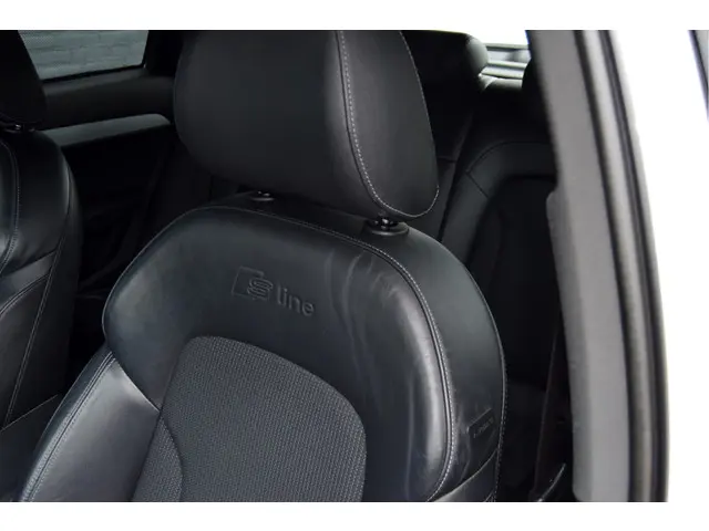 Audi Q3 1.4 TFSI Sport Edition 2014 Benzine 32