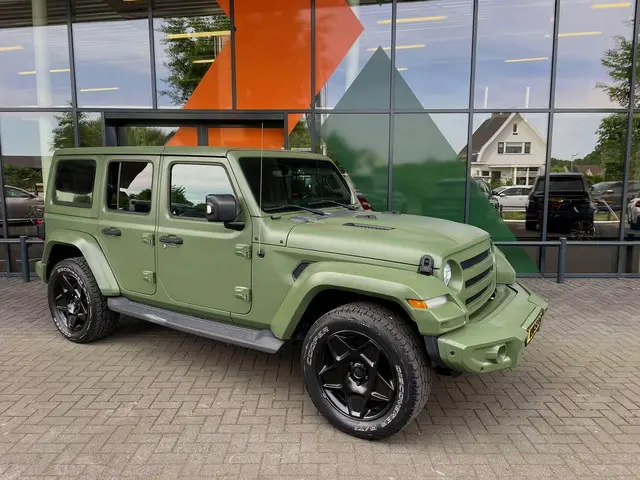 Jeep Wrangler 2.0T Sterling 2019 Benzine 37