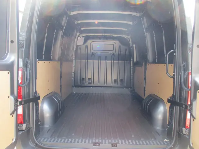 Renault Master T35 L2H2 Navi/Camera/Trekhaak 2022 Diesel 12