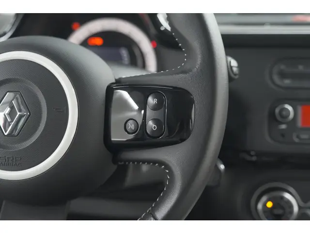 Renault Twingo SCe 70 Intens 2019 Benzine 31