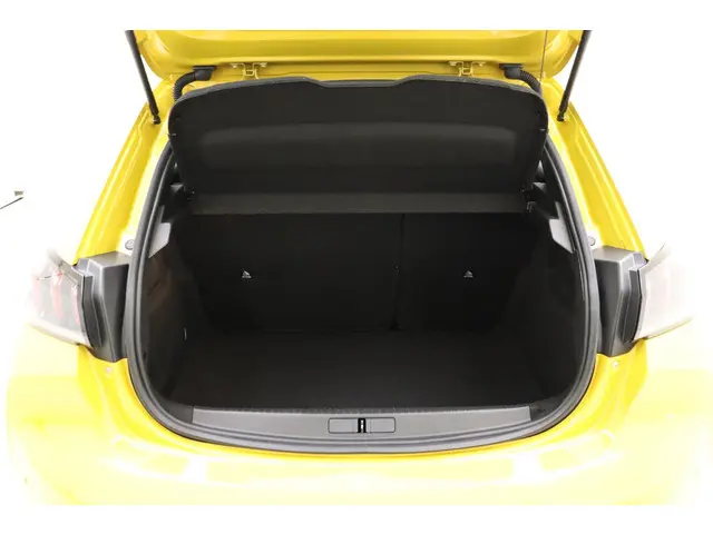 Peugeot 208 1.2 PureTech Allure 2022 Benzine 13