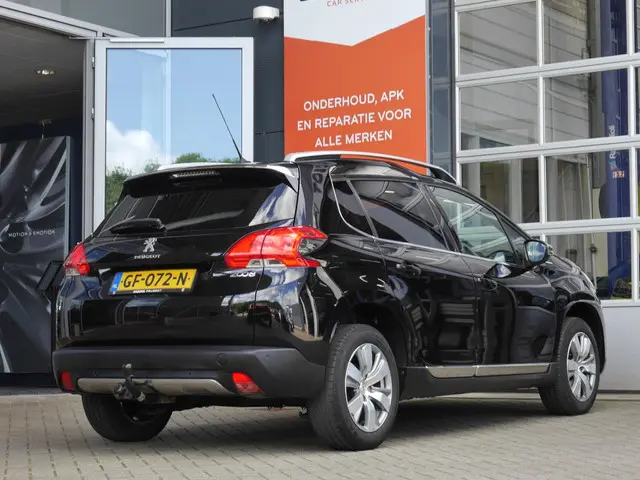 Peugeot 2008 1.2 PureTech Allure 2015 Benzine 5