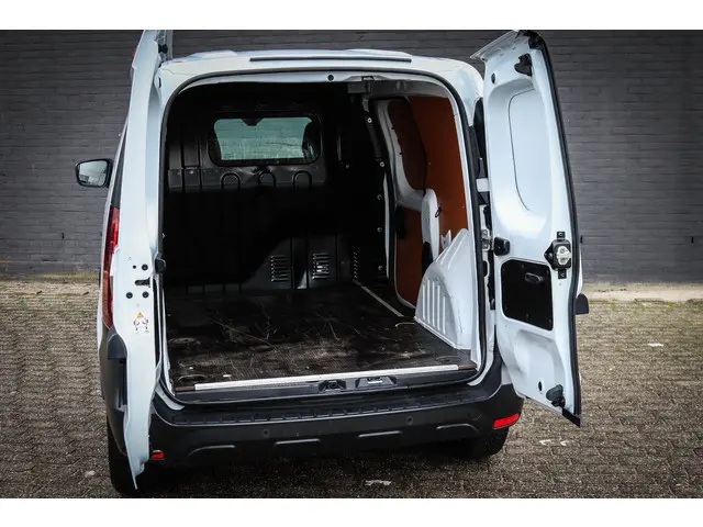 Renault Express 1.5 dCi 95 Comfort + 2021 Diesel 13