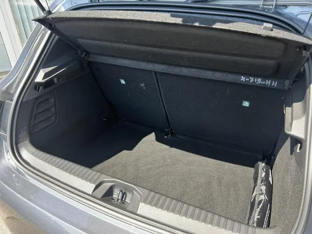 Renault Clio 1.0 TCe 90 GPF Esprit Alpine 2023 Benzine 7