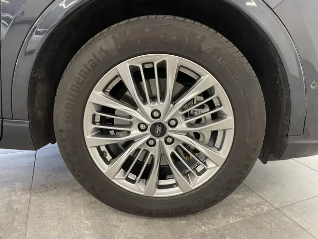 Ford Kuga 2.5 PHEV Vignale 2020 Hybride Benzine 31